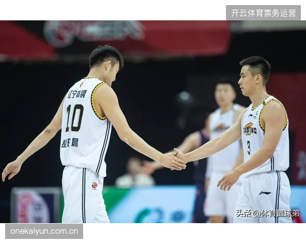 本赛季CBA整体竞争加剧，上海队打破辽粤争霸旧有格局